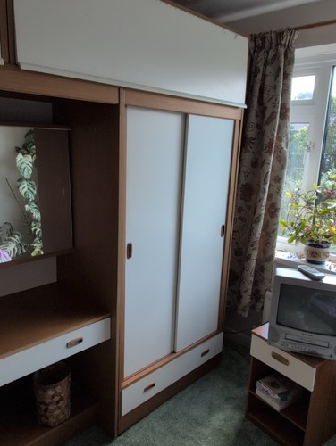 Wardrobe schreiber collectable - wardrobe,